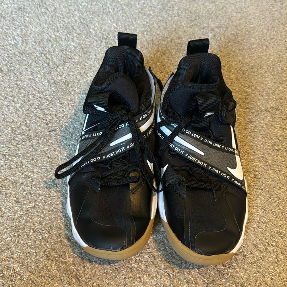 Nike React HyperSet. Indoor Court Shoes. Size 7